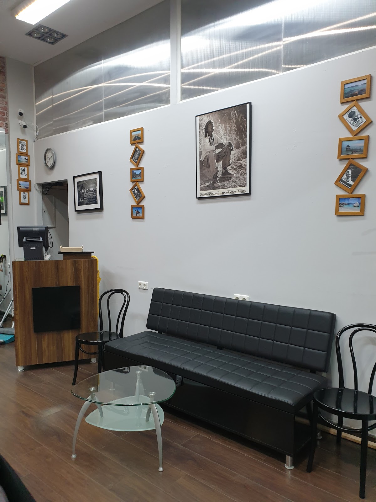 Detailaufnahme eines Herrenhaarschnitts